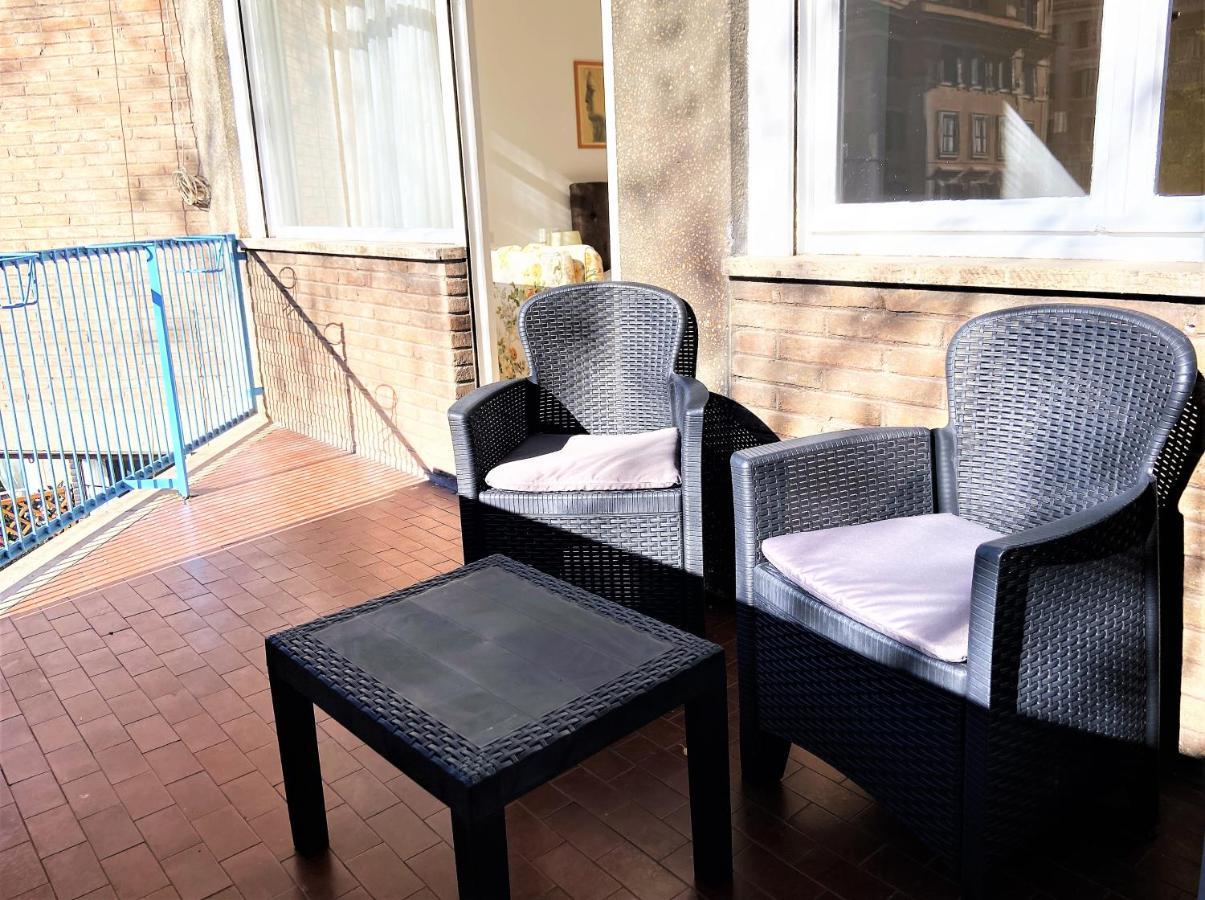 Trastevere Boulevard Рим Экстерьер фото